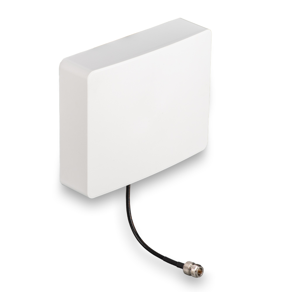 Широкополосная GSM/3G/4G антенна 10 дБи KP10-900/2700W